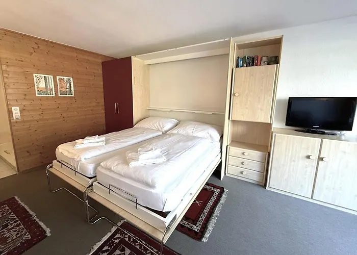 Laerchenwald 610 로이커바드