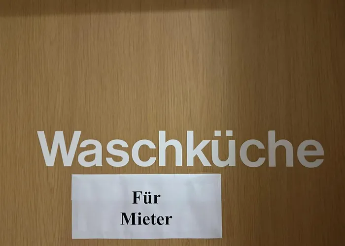 Laerchenwald 610 * 로이커바드